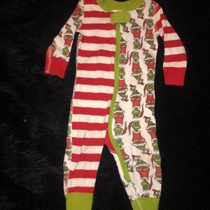 Hanna Andersson Grinch pajamas